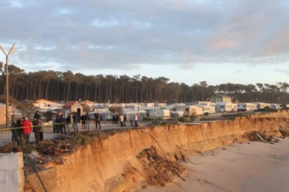 erosão, mar, destruição, parque de campismo, Ovar, trabalho