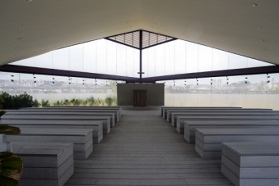 Brasil, atirador, homicídio, feridos, igreja, batizado