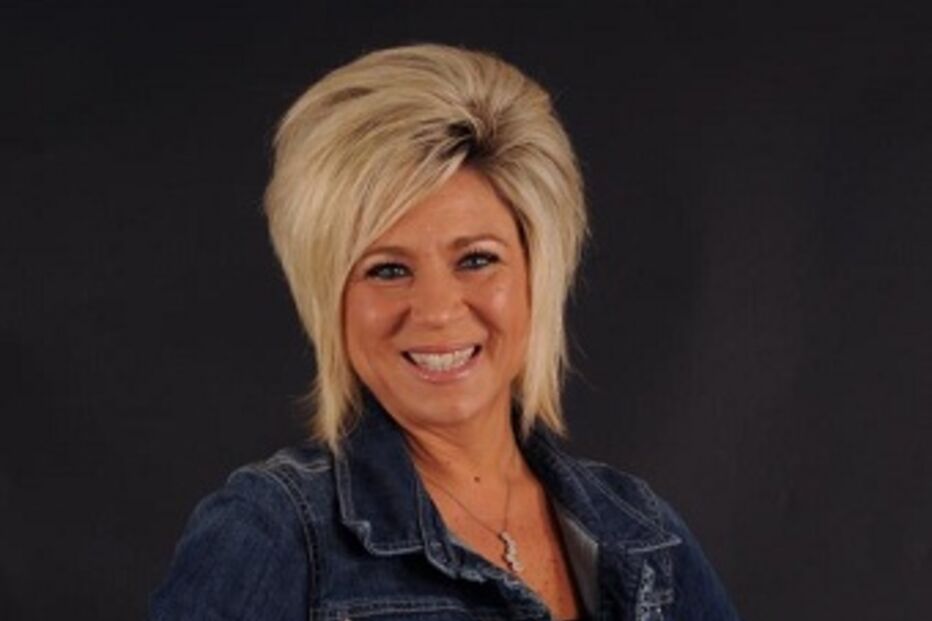 theresa caputo,long island medium,espíritos,michael jackson, Whitney Houston,cantores,TLC,vertele