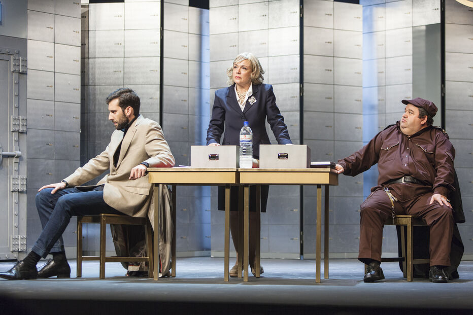 Cultura, Teatro, Teatro Villaret, comédia, Fernando Mendes, 'Caixa Forte', Carla Andrino