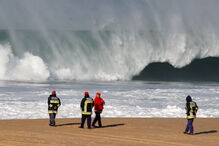 Meco, estudantes, vítimas, praxes, cemitério, Polícia JUdiciária, Universidade Lusófona