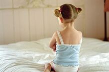 França, Paris, crianças, menores, maus tratos, negligência, selvagem