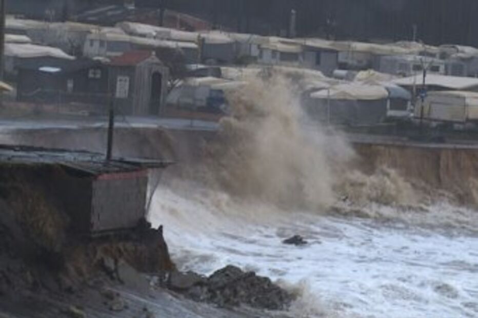 mar, ondas, gigantes, parque, campismo, destrói, costa, feridos