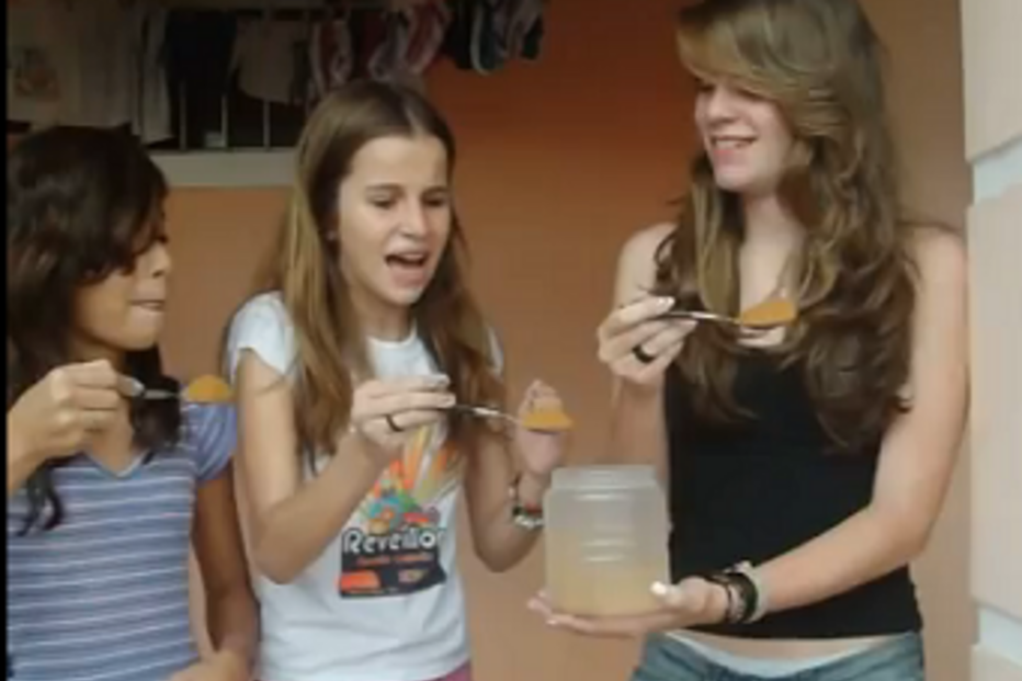 desafio da canela, adolescentes, modas perigosas, médicos, asfixia