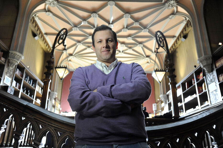 Luís Miguel Rocha, Entrevista, Literatura, A Resignação, Bento XVI, Porto Editora, Vaticano, Jorge Bergoglio, Carlo Maria Viganò, Tarcisio Bertone, Georg Gänswein, Papa Francisco