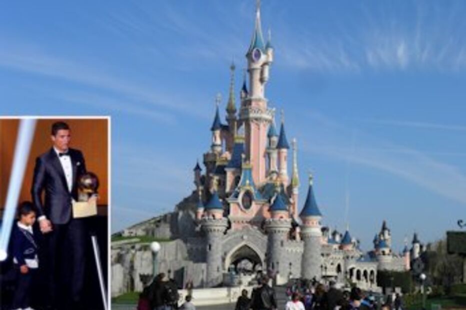 Cristiano Ronaldo, Disney, viagem, família, Cristianinho