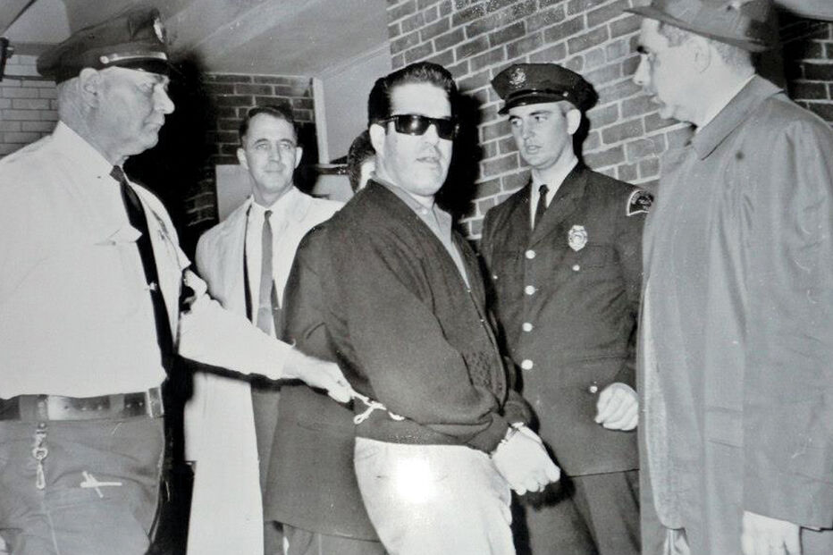 Máfia, Mafioso, EUA, Joe Barboza, Joseph Barboza, Crime organizado, FBI, Proteção de testemunha, Homicídio, Raymond Patriarca, Cosa Nostra, Lusodescendente, Boston, New Bedford, Massachusetts, Rhode Island