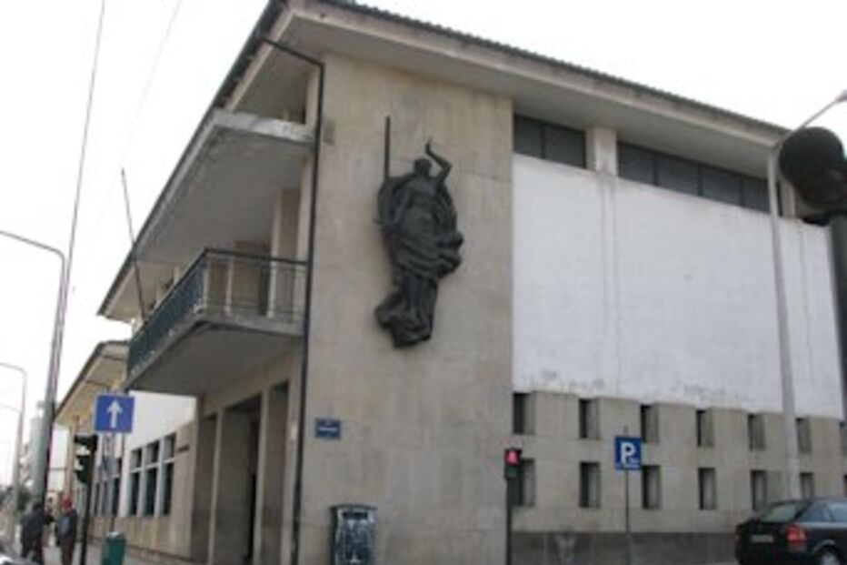 prisão, roubo, assalto, casa, idosa, Oliveira de Aeméis