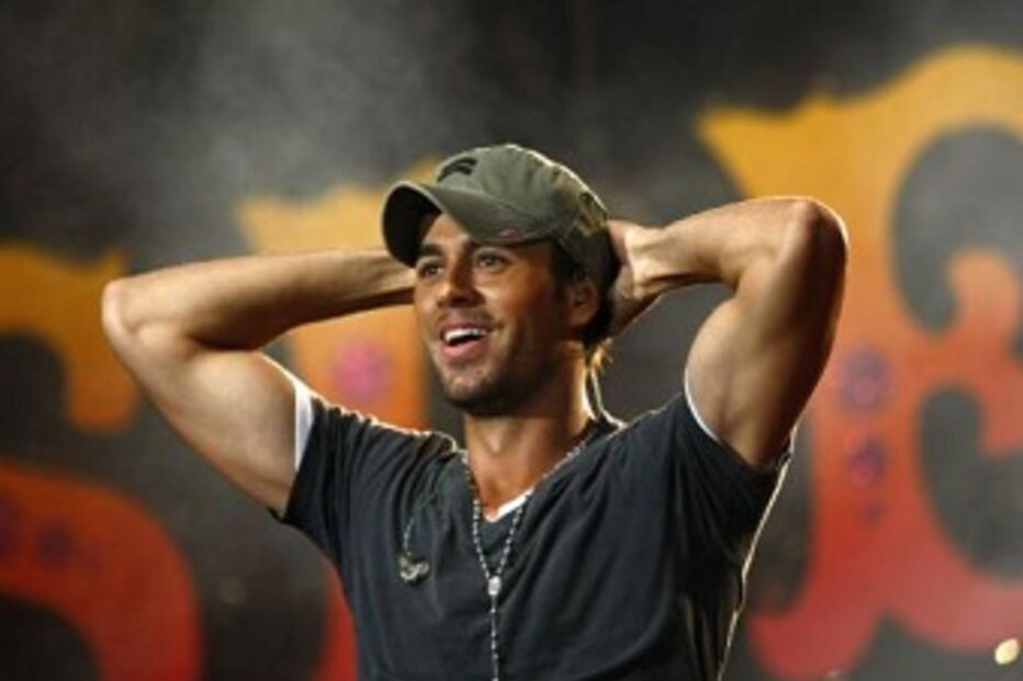 enrique iglesias,cama,sexo,relações sexuais,falha,alcool