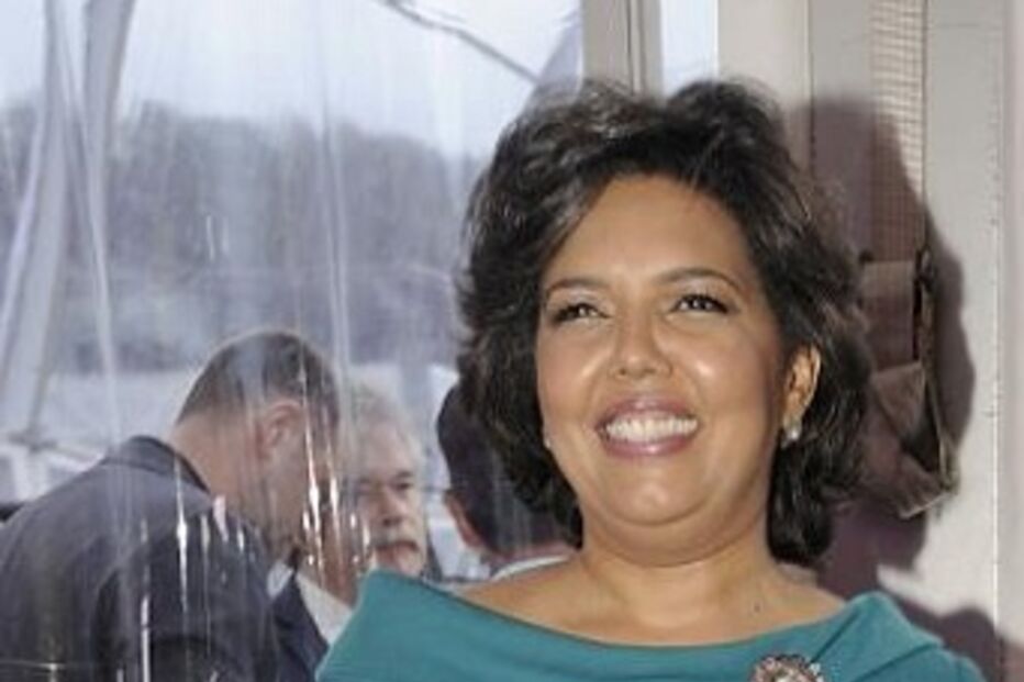 laura ferreira,relógio,roubo