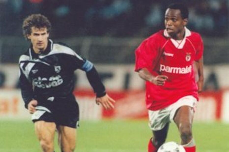 Edilson, futebolista, brasileiro, Benfica, detido, pensão de alimentos, Salvador da Bahia, Brasil