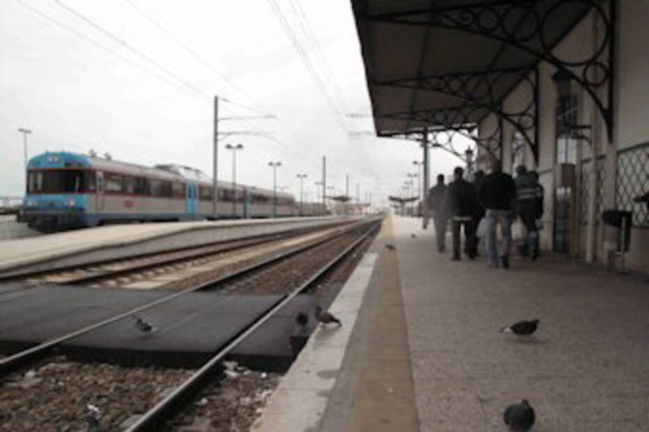 Portugal, Algarve, Comboios, Aeroporto, Porto, Faro, Portimão