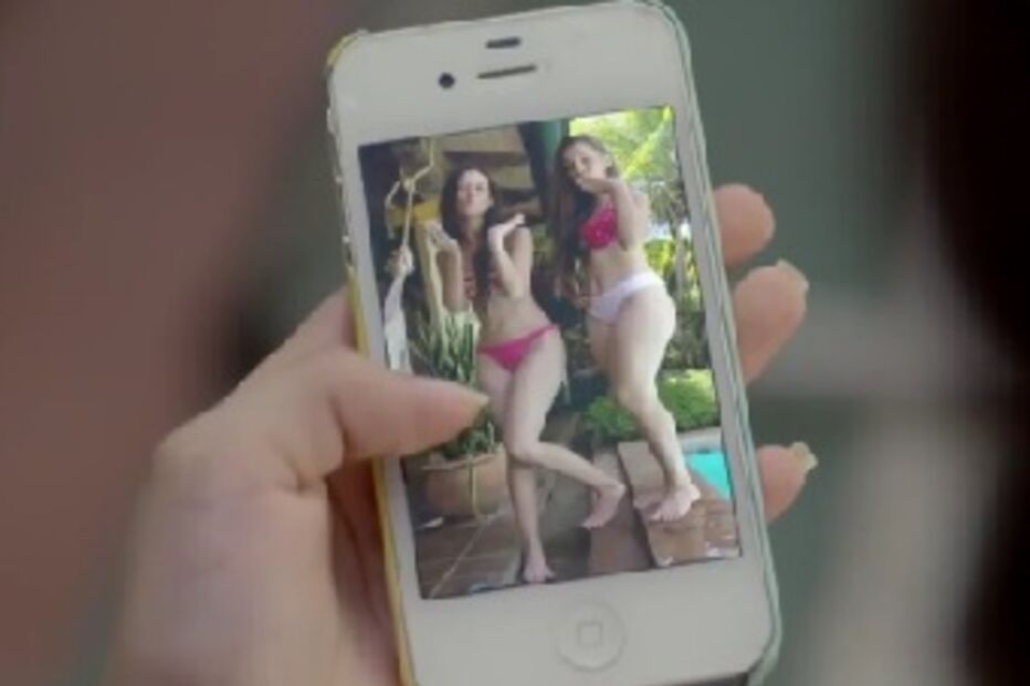 Internet, Perigos, Fotografias, Redes Sociais, Pornografia, Alerta, Vídeo