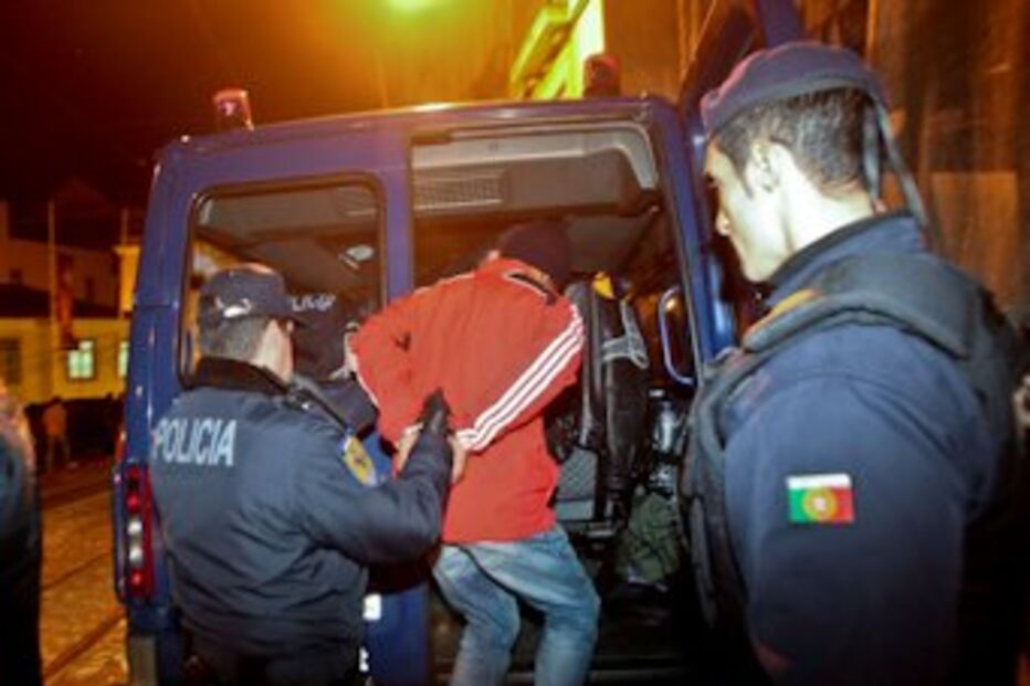 gang, Bairro Alto, Lisboa, terror, ameaças, assalto, bares, PSP, estudantes