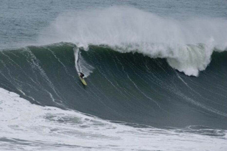 praia, nazaré, peniche, câmara, surf, Praia Grande, areal do Medão, Live Cams, Beachcam.pt, Garrett McNamara, câmaras, ondas, Vasco Silva