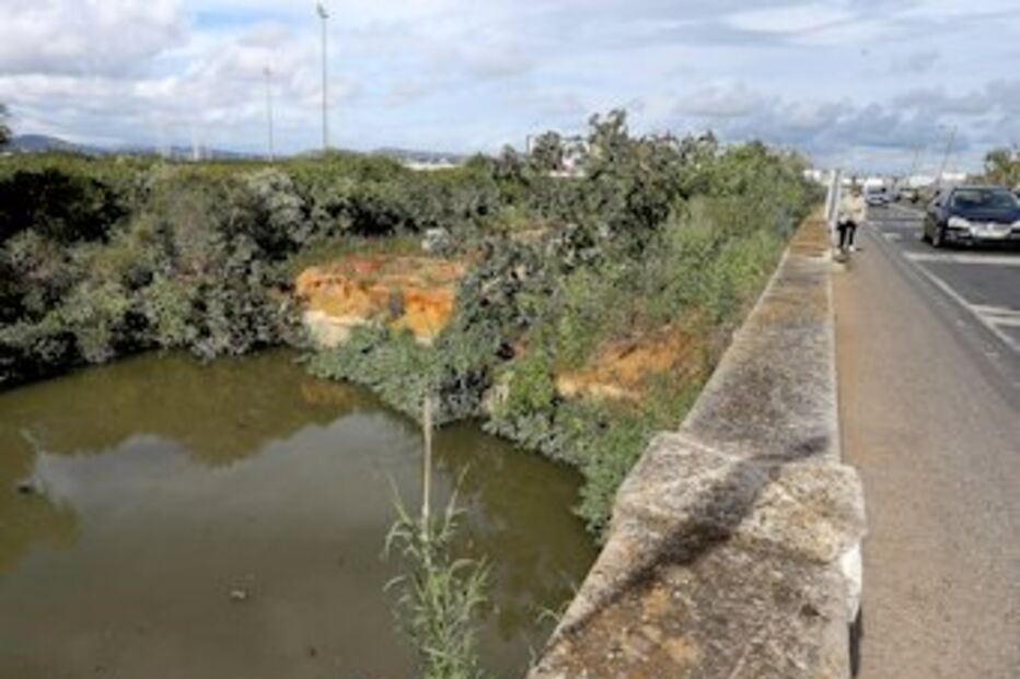 poluição, escorre, pela, ria, formosa, algarve