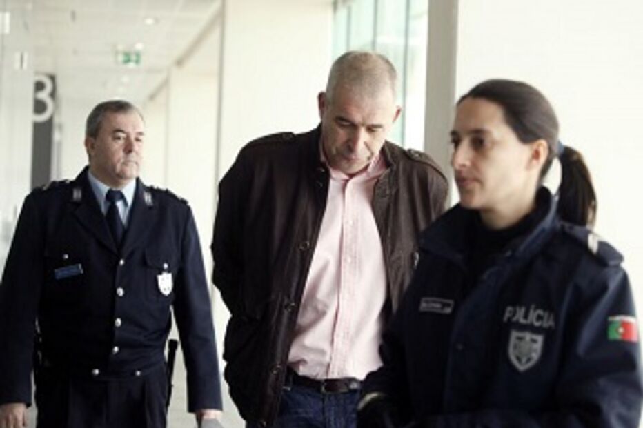 Lisboa, procuradoras, intimamente, arguido, Lorosa de Matos, foragido, justiça, alegações finais, ex-procuradoras, informações, evadido, prisão efetiva, pena suspensa, Ministério Público