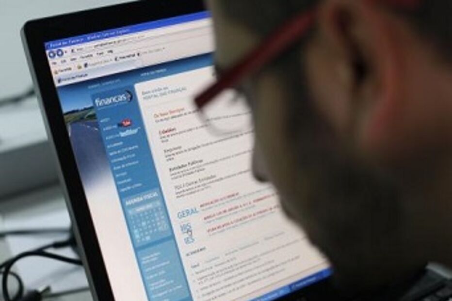 Finanças, prazo, pagamento, IMI, IRS, contribuinte, data-limite, prestação, Imposto Municipal sobre Imóveis, montante, imposto, IMI superior, famílias