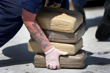 Brasil, toneladas, Marijuana, apreensão, barracão, claque, São Paulo, ensaios, escola, samba, Polícia Civil, Judicíaria, Gaviões da Fiel, Corinthians, Flamengo