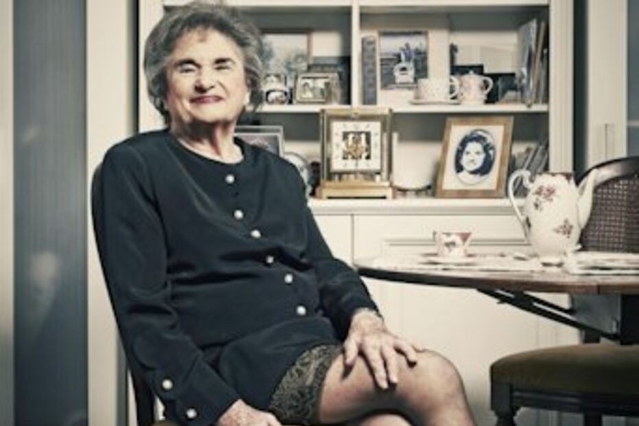 idosa, 85, anos, prostituta, acompanhante