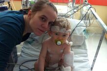 solidariedade, bebé, Cristiano Ronaldo, pagamento, operação, cérebro, Erik Ortiz Cruz