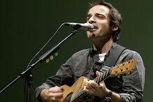 André Sardet assinala 25 anos de carreira com novo álbum 