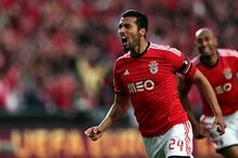 Ezequiel Garay, Benfica, Zenit, transferência, milhões