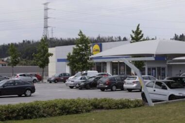 assalto, supermecado, tiros