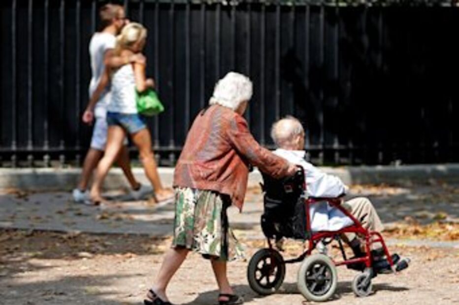 esclerose múltipla, oito mil, saúde, sociedade, medicamento, Infarmed, doença crónica, inflamatória, Fampyra 