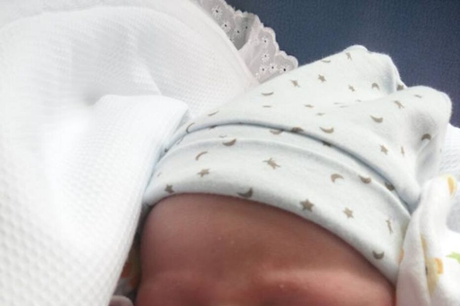 solidariedade, bebé, Cristiano Ronaldo, pagamento, operação, cérebro, Erik Ortiz Cruz