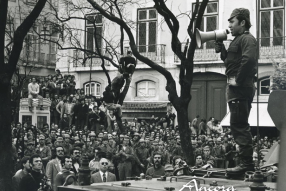 Cultura, Livros, 'Capitão de Abril', Salgueiro Maia, reedição, Associação 25 de Abril