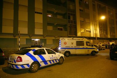 Jovem baleado na rua dias depois de chegar a Portugal