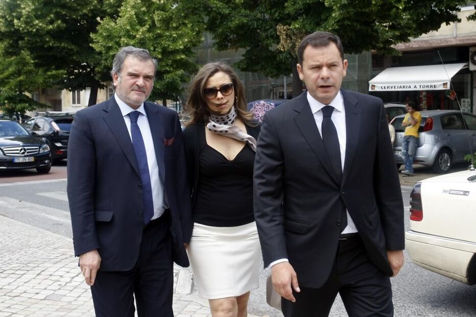 funeral, andré, bessa, judite, sousa, filho, amigos, familiares, figuras, públicas, despedida, adeus