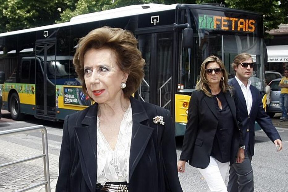 funeral, andré, bessa, judite, sousa, filho, amigos, familiares, figuras, públicas, despedida, adeus