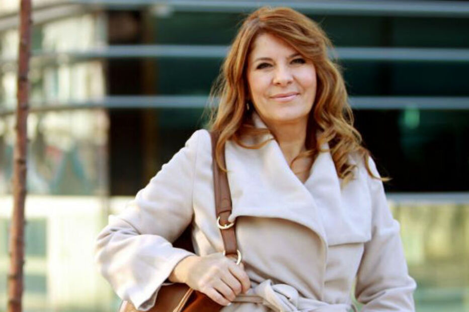 Adelaide Ferreira ilibada