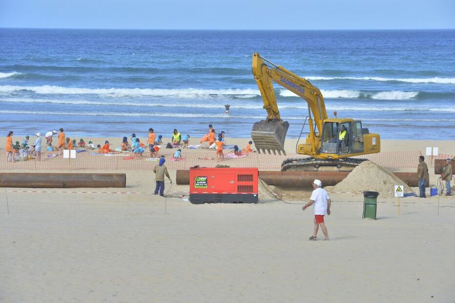 Costa da Caparica, Almada, praias, obras, época balnear