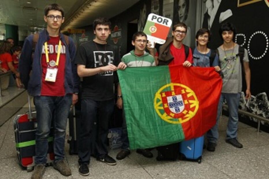 equipa nacional, medalhas, países, portugal, recorde, olimpíadas, matemática, pontos, 55ª Olimpíadas Internacionais de Matemática, Cidade do Cabo, África do Sul