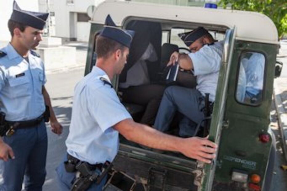 juízes, prendem, advogado, pedófilo, grândola