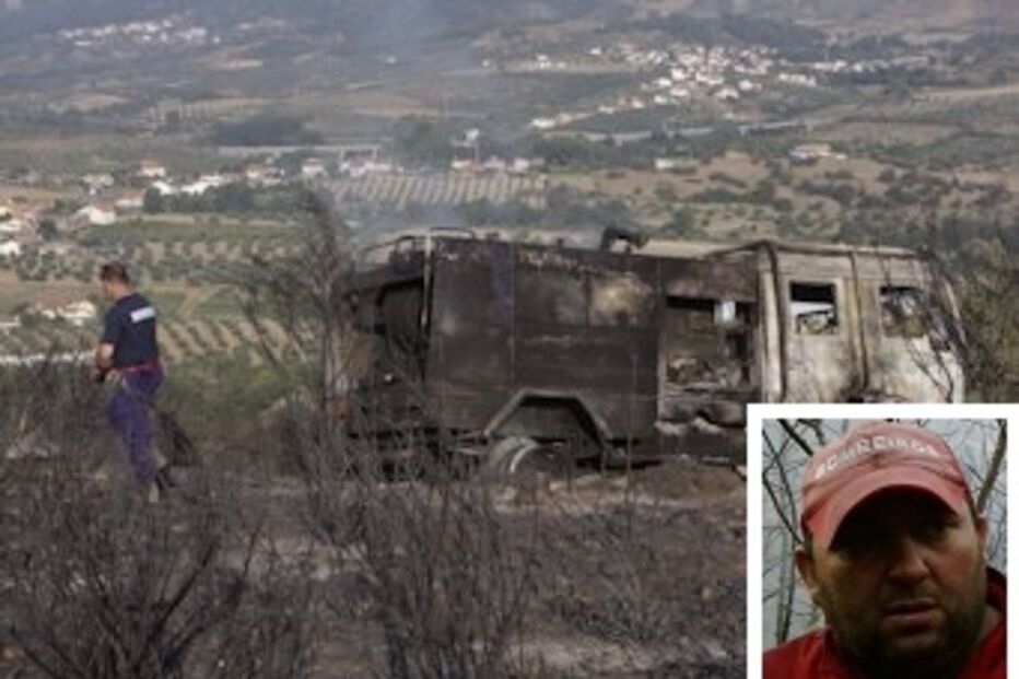 cinco, bombeiros, feridos, em, fogo