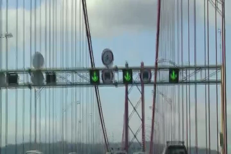 Estradas de Portugal, 25 de Abril, Ponte, Comboio, corredor, bicicleta, ciclista