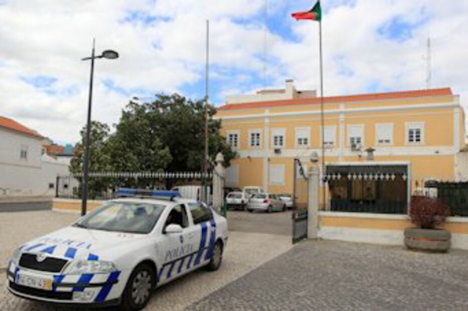 depósito, engano, banco, Setúbal, PSP, militar, Banco de Portugal 