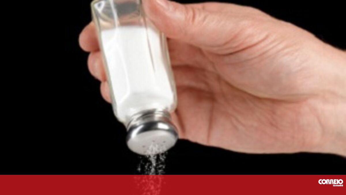 рассыпанная соль. Shoop salt. Shoop salt. реклама соли. белая соль.