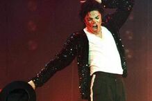 Michael Jackson, Twitter, Videoclip, Xscape, álbum, póstumo