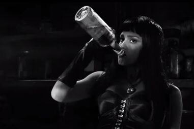 Vingança e sexo ditam regras em 'Sin City'