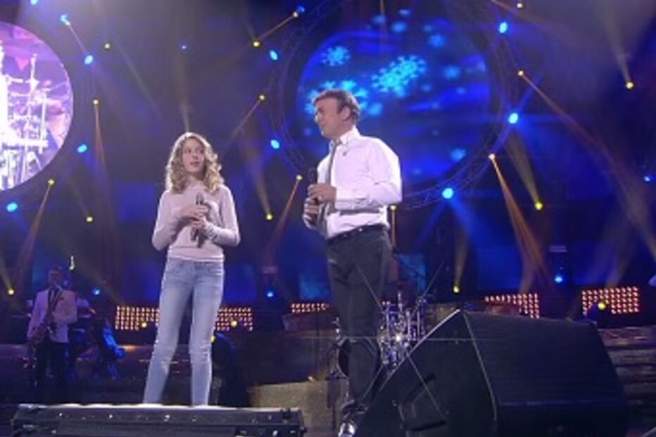 Tony Carreira canta com a filha Sara