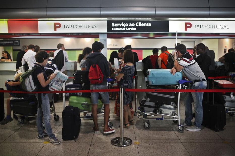 Aeroportos portugueses em dia de greve