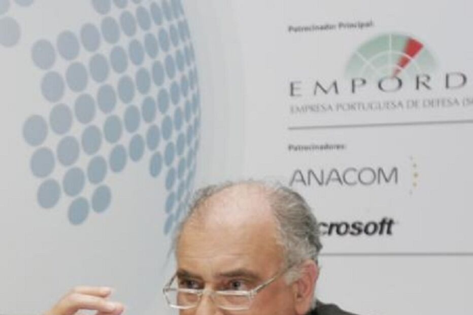relações externas, fundadores, instituto benjamin franklin, personalidades, criação, instituto, relações, portugal, palop, eua, António Rebelo de Sousa, chairman da Sofid
