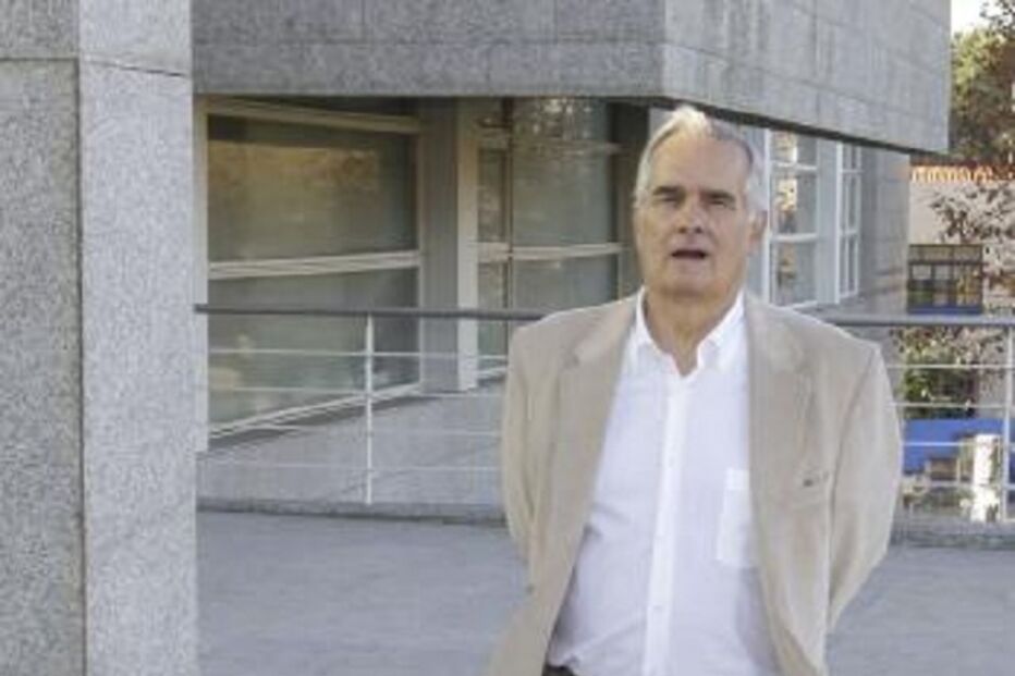 morreu, óbito, emídio rangel, fundador da tsf, ex-diretor geral da sic, tsf, sic, cancro, bexiga