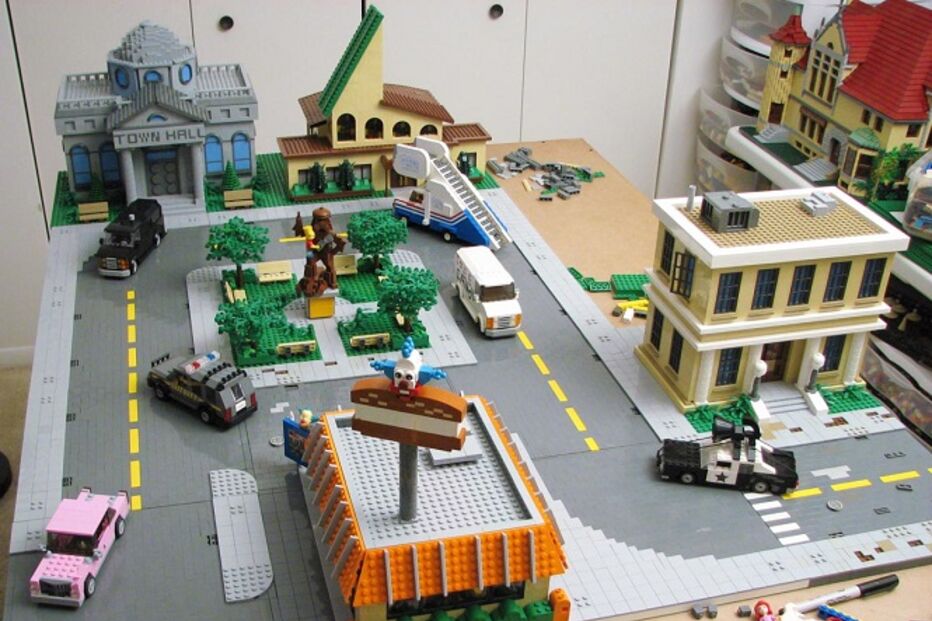 Lego, Simpsons, Matt de Lanoy, série animada, brinquedos, peças