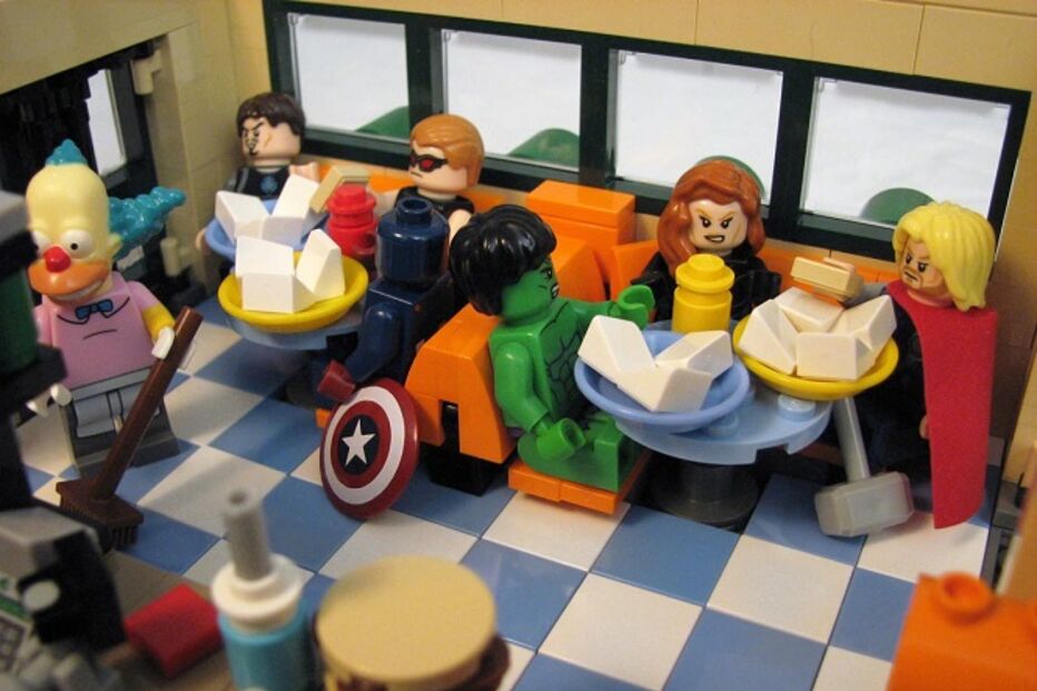 Lego, Simpsons, Matt de Lanoy, série animada, brinquedos, peças